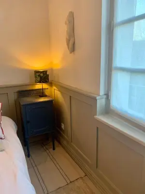 Un ou plusieurs lits dans un hébergement de l'établissement Petit Boudoir The Riverside Retreat