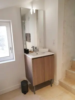 Salle de bains dans l'établissement Le NOTRE DAME - HYPER CENTRE - WIFI - NETFLIX