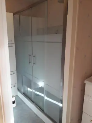 Salle de bains dans l'établissement Le logis de LANGE apt Les Aigrettes