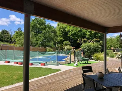 Piscine de l'établissement Chambres d hôtes Villa Anani Cosson alex ou située à proximité