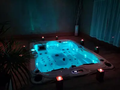 Plan de l'établissement EMLAVIE - Maison familiale OU Loft SPA - à 3km Futuroscope