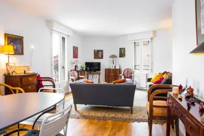 Télévision ou salle de divertissement dans l'établissement Le Vintage - Grand Appartement hypercentre