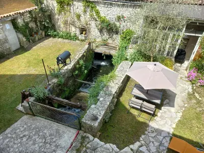 Jardin de l'établissement Le Moulin d'Errol