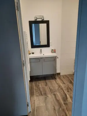 Salle de bains dans l'établissement Gîtes de la mousseterie