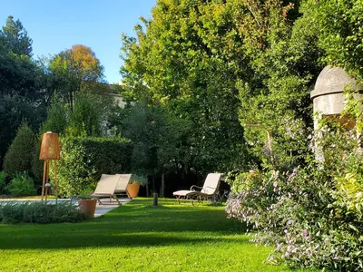 Jardin de l'établissement Logis des Tourelles