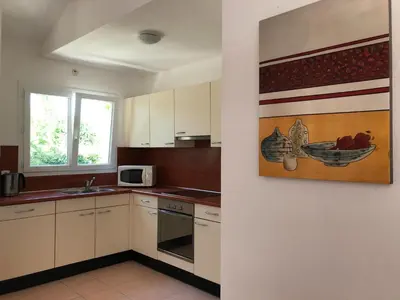 Cuisine ou kitchenette dans l'établissement Villa in Les Forges with Golf & Pool Access