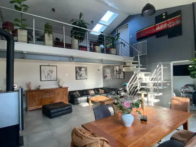 Coin salon dans l'établissement Maison loft