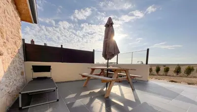 Balcon ou terrasse dans l'établissement les gîtes du péré