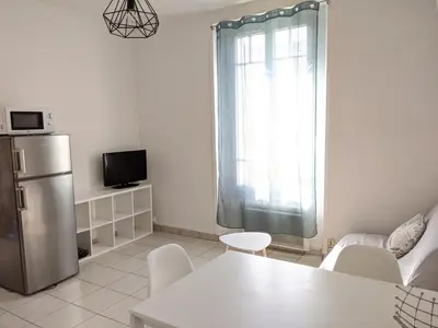 Télévision ou salle de divertissement dans l'établissement Fouras - T2 Hyper centre et Mer 