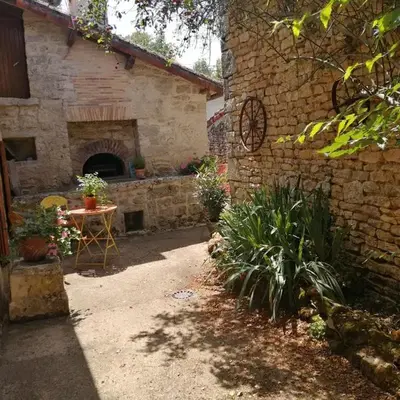 Two bedroom Stone Cottage