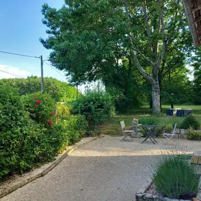Jardin de l'établissement La Petite Bellarderie