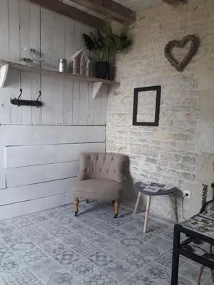 Coin salon dans l'établissement Au Domaine du Petit Cercoux