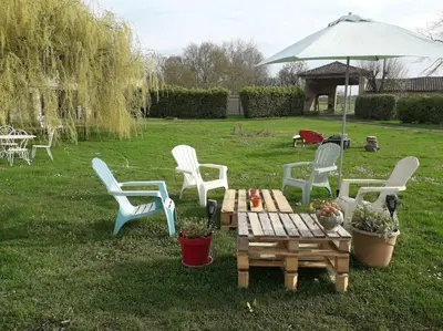 Jardin de l'établissement Au Domaine du Petit Cercoux