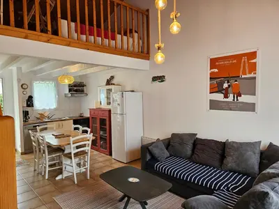 Cuisine ou kitchenette dans l'établissement Maison 3 étoiles à 50m mer plages îles nature piscine chauffée jacuzzi privé WIFI