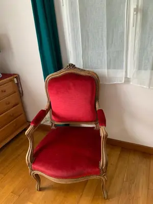 Coin salon dans l'établissement La Maison aux Roses