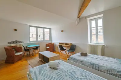 Un ou plusieurs lits dans un hébergement de l'établissement Grand appartement de Standing #Hypercentre