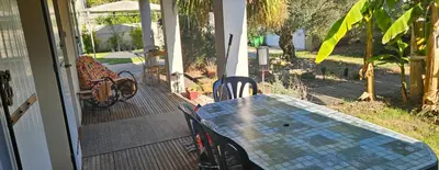 Jardin de l'établissement Vaste maison Fouras 15 pers 6 chbres meublé 3*