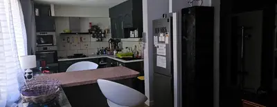 Cuisine ou kitchenette dans l'établissement Vaste maison Fouras 15 pers 6 chbres meublé 3*