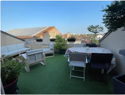 Vue générale sur la montagne ou vue sur la montagne depuis l'appartement