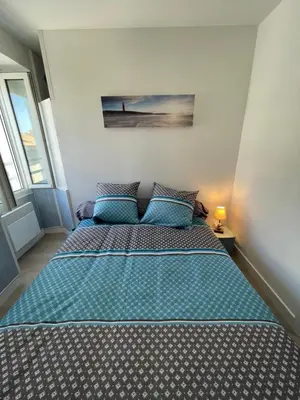 Un ou plusieurs lits dans un hébergement de l'établissement Appt FOURAS Centre Ville 50m de la Mer