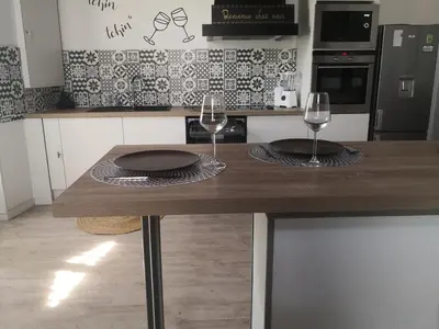 Cuisine ou kitchenette dans l'établissement Chez Alex et Sophie