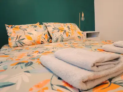 Un ou plusieurs lits dans un hébergement de l'établissement Balcon du Champ de Mars - #Parking #Air Conditioner #Clim