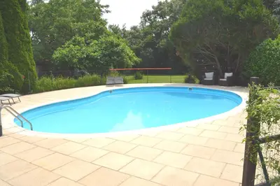 Piscine de l'établissement Les Bruyeres Gite ou située à proximité
