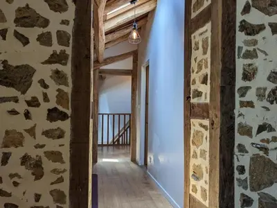 Plan de l'établissement Spacieuse maison à Massignac avec jardin privatif - FR-1-653-213