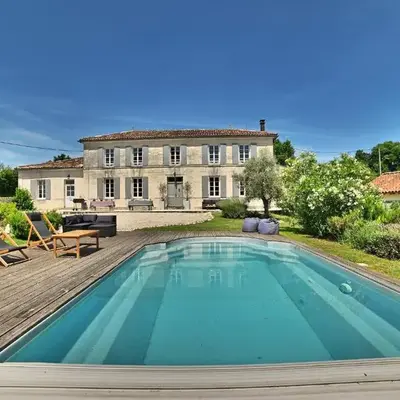 Awesome Home In Arthenac With Wifi