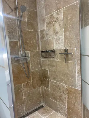 Salle de bains dans l'établissement Loft atlantique Rochefort