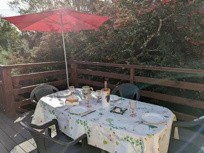 Plan de l'établissement Charmant appartement avec terrasse et jardin, idéal pour 4 personnes, à Barbezieux - FR-1-653-196