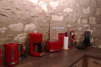 Plateau bouilloire dans l'établissement La tour du logis, gîte 4 * à 15 min du Futuroscope