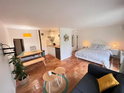 Un ou plusieurs lits dans un hébergement de l'établissement Studio à 20 min des cures thermales de La Roche Posay - Casino