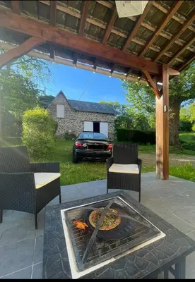 Jardin de l'établissement Villa Sleeps 8 with Pool and Hot Tub