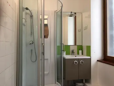 Salle de bains dans l'établissement LES APPART'S DES DEMOISELLES DE ROCHEFORT