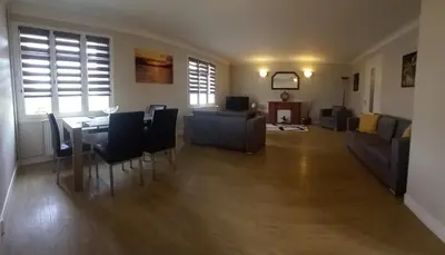 Coin salon dans l'établissement 3-Bed House - Sleeps 6 - Garden Balcony Parking