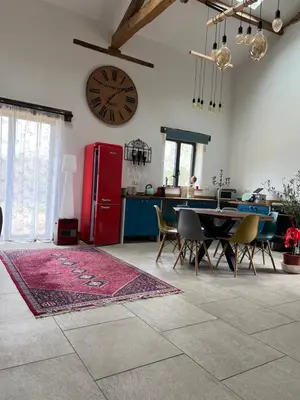 Cuisine ou kitchenette dans l'établissement Virolet Barn