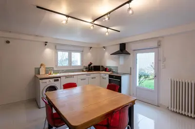 Cuisine ou kitchenette dans l'établissement Au 9ème Art