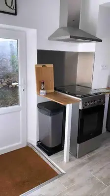 Cuisine ou kitchenette dans l'établissement Studio 2 à 4 personnes