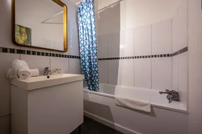 Salle de bains dans l'établissement MYAPPARTLAROCHELLE