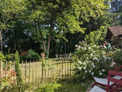 Jardin de l'établissement L'annexe de la verrerie