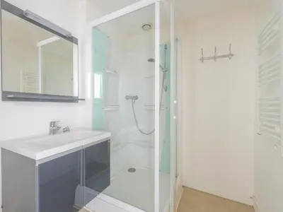 Plan de l'établissement Appartement T2 lumineux à deux pas du Vieux Port, La Rochelle – tout confort, Wi-Fi, proche commerces - FR-1-258-205
