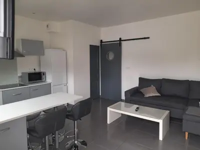 Cuisine ou kitchenette dans l'établissement Maison de 4 personnes
