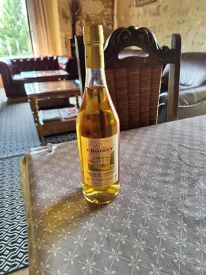 Boissons dans l'établissement Chambres en maison d'hôtes Le Moulin d'Annepont