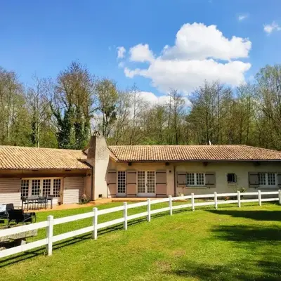 Les gîtes de LA CARTONNERIE