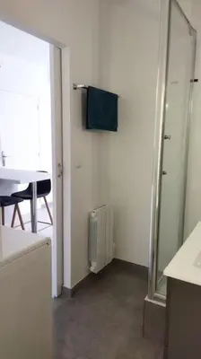 Télévision ou salle de divertissement dans l'établissement Super studio, proche centre ville