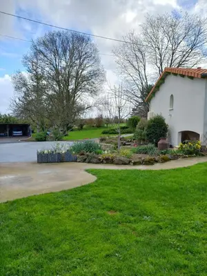 Jardin de l'établissement LA GRANDE MATHINEO