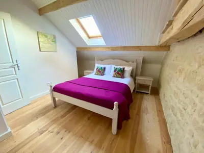 Un ou plusieurs lits dans un hébergement de l'établissement La Montgrande, 2 bed gîte, Aulnay