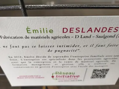 Certificat, récompense, panneau ou autre document affiché dans l'établissement Le petit ru