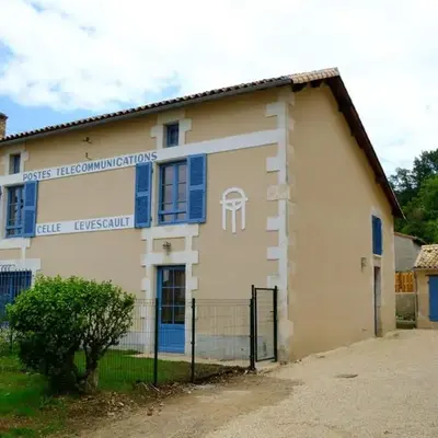 Le relais postal
